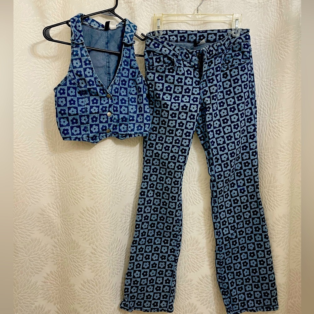 Vintage flower print set